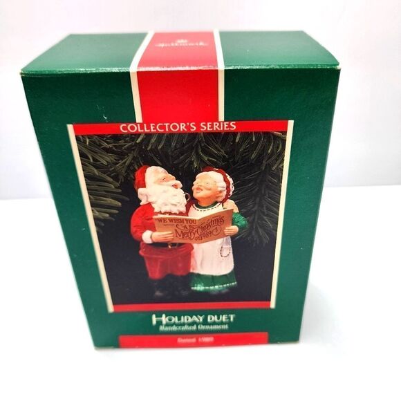 Vintage 1989 Hallmark Keepsake Christmas Ornament "Holiday Duet" Mr & Mrs Claus - Picture 1 of 6